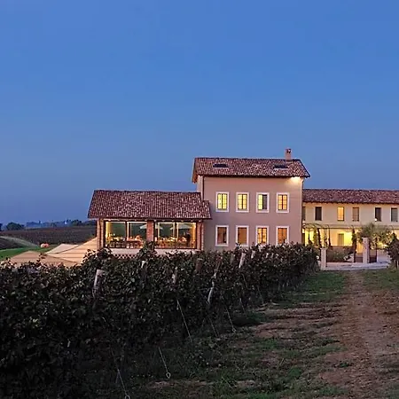 Prime Alture Wine 5* Casteggio